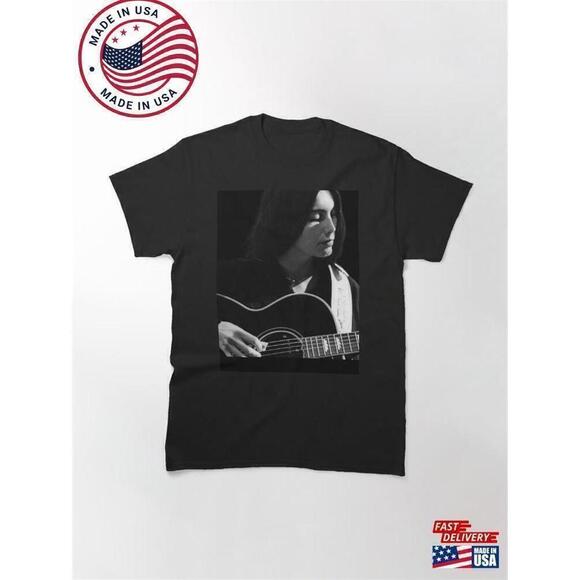 Michelle
L Other - Emmylou Harris Country Folk Music Fan Classic T-Shirt